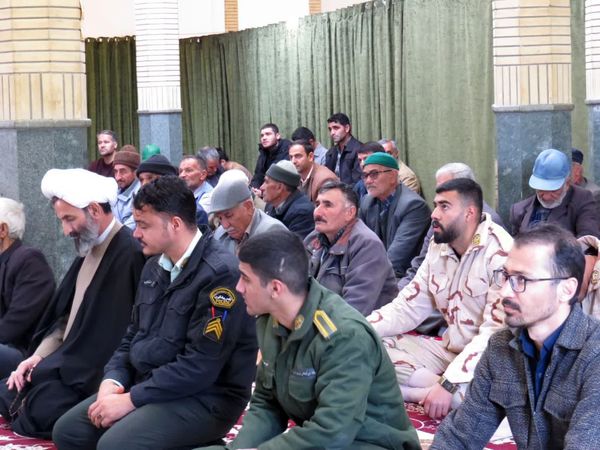 نماز جمعه عبادی و سیاسی در شهر غلامان