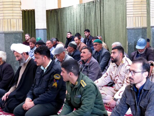 نماز جمعه عبادی و سیاسی در شهر غلامان