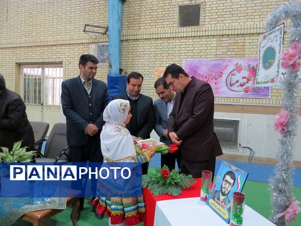 آیین برگزاری زنگ سپاس معلم در مدرسه خانکلابی بجنورد