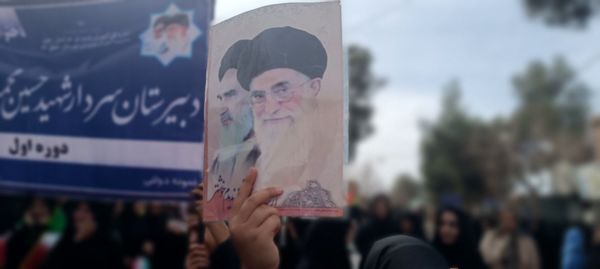 خروش مردم ولایت مدار شهرستان خلیل‌آباد‌ در یوم‌الله 22 بهمن