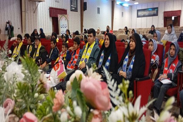 کلاس آموزشی خبرنگاری در کانون مهر تابان نیشابور