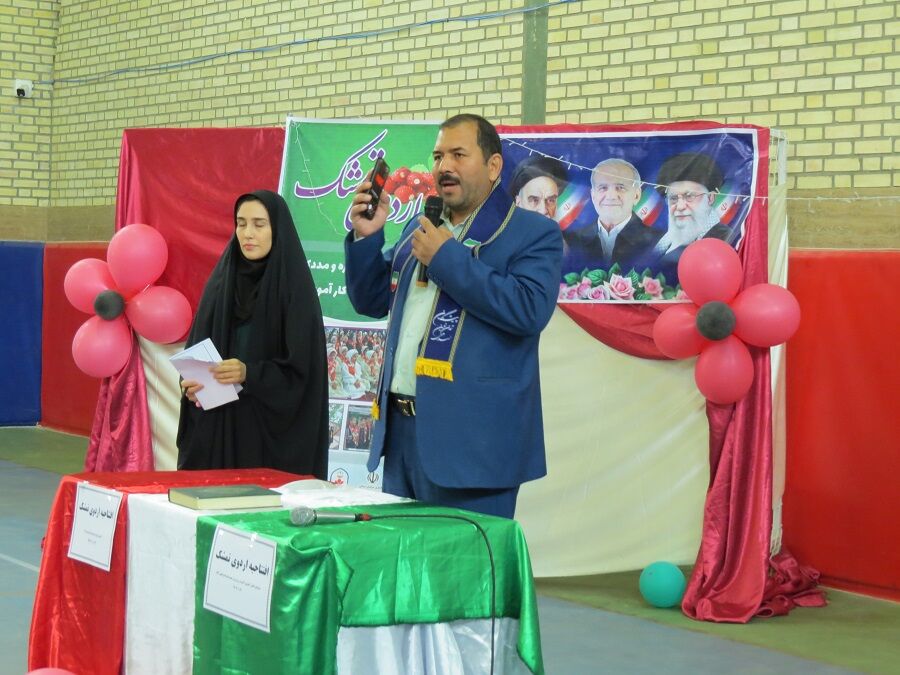 اردوی تمشک در بام و صفی آباد 
