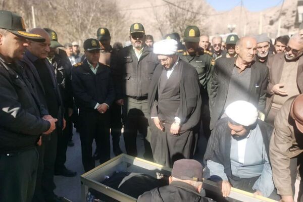 تشیع پیکر مطهر مادر شهید