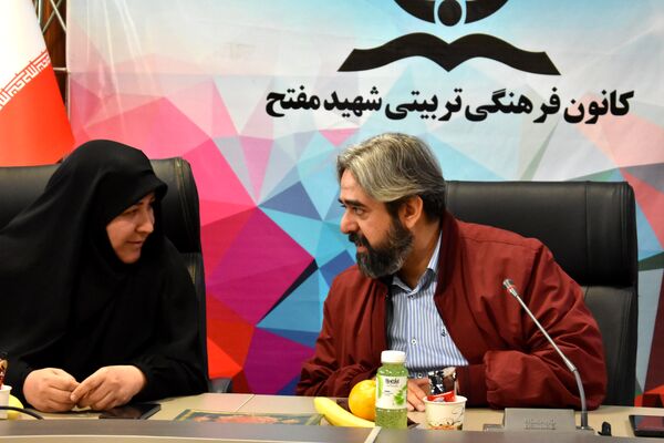 جلسه هم‌اندیشی خبرنگاران پانای شهر تهران