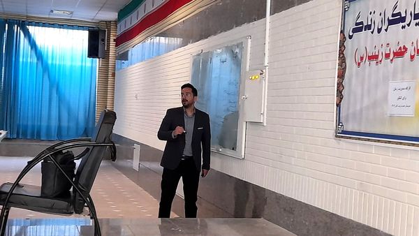 کارگاه مشاوره تحصیلی در مدرسه حضرت زینب (س) شهرستان اسدآباد 