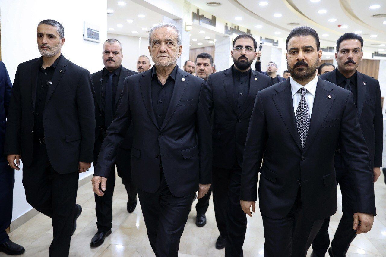 پزشکیان در دیدار نخست وزیر عراق از میزبانی شایسته از پیکر مطهر رهبر شهید انقلاب تقدیر کرد
