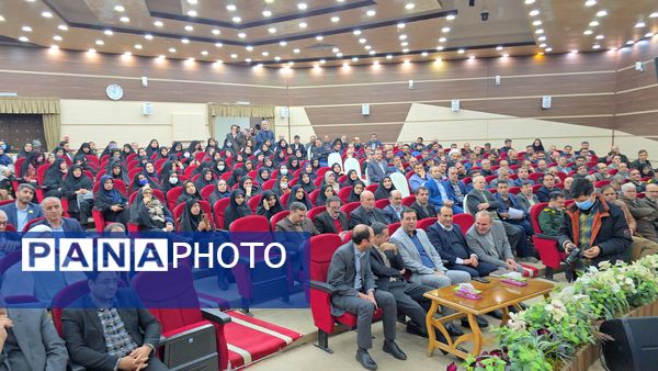 آیین تکریم و معارفه مدیر آموزش و پرورش ناحیه۴ استان اصفهان