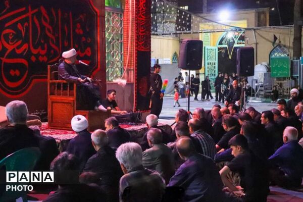 عزاداری شب هفتم محرم در امامزاه عمادالدین رباط‌کریم