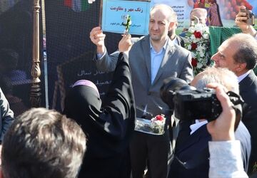 زنگ مهر و مقاومت در آذربایجان شرقی با حضور وزیر راه و شهرسازی