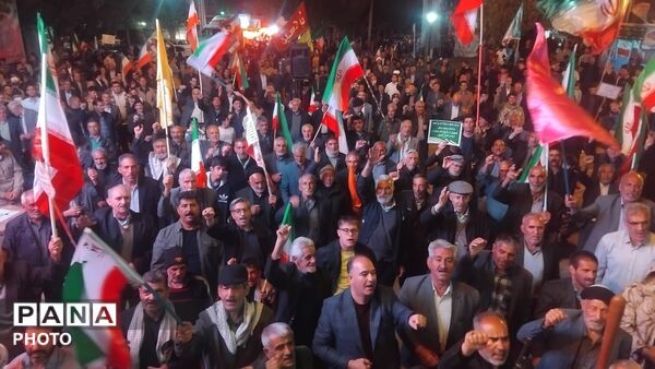 نورآباد میزبان شصت ونهمین موج تجمعات بیعت با رهبری شد