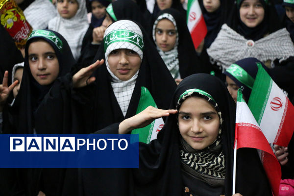 همایش دختران حاج قاسم 