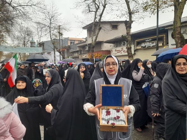 ملّت ایران در صحنه،انقلاب اسلامی در اوج