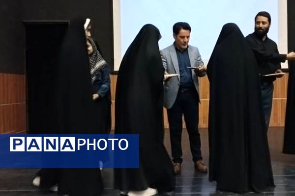 برگزاری همایش‌دختران‌ایران‌‌ در سالن اداره ارشاد شهرستان قدس