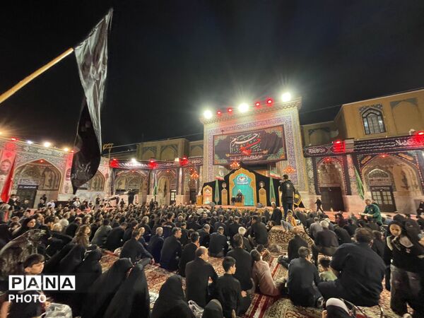 عزاداری سومین شب محرم در حریم سلطان آهو علی بن موسی الرضا(ع)