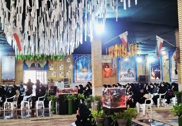 سوگواری عاشقان حضرت زهرا (س) در گلزار شهدای شهر  