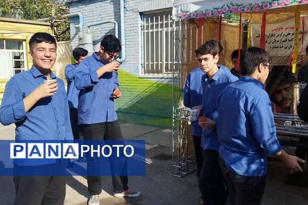 اولین یادواره شهدای سمپاد در جنگ ۱۲ روزه با محوریت «طرح لاله‌های روشن» در ناحیه دو شهرری 