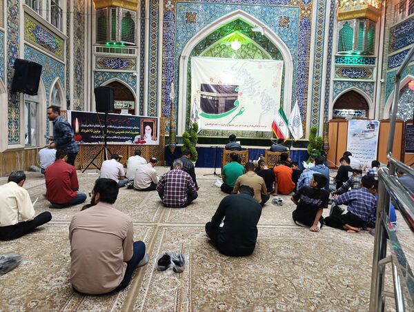 قرائت دعای پر فیض روز عرفه در تکیه ابوالفضلی نیشابور