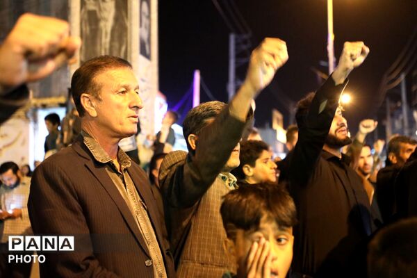  ادای احترام به ارتحال رهبر معظم انقلاب در شهرستان لنده 