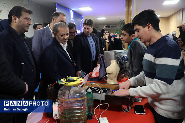 آیین تجلیل از پژوهشگران برتر وزارت آموزش و پرورش