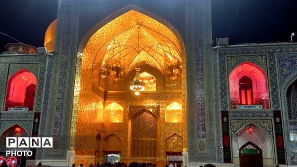 آماده سازی حرم مطهر امام رضا علیه‌السلام برای تشییع رهبر شهید