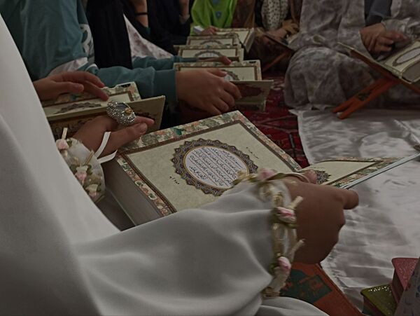  اعتکاف دختران پیشتاز در مسجد منا تبریز