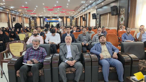روز پایانی نخستین دوره دو روزه هوش مصنوعی برای معلمان خراسان رضوی