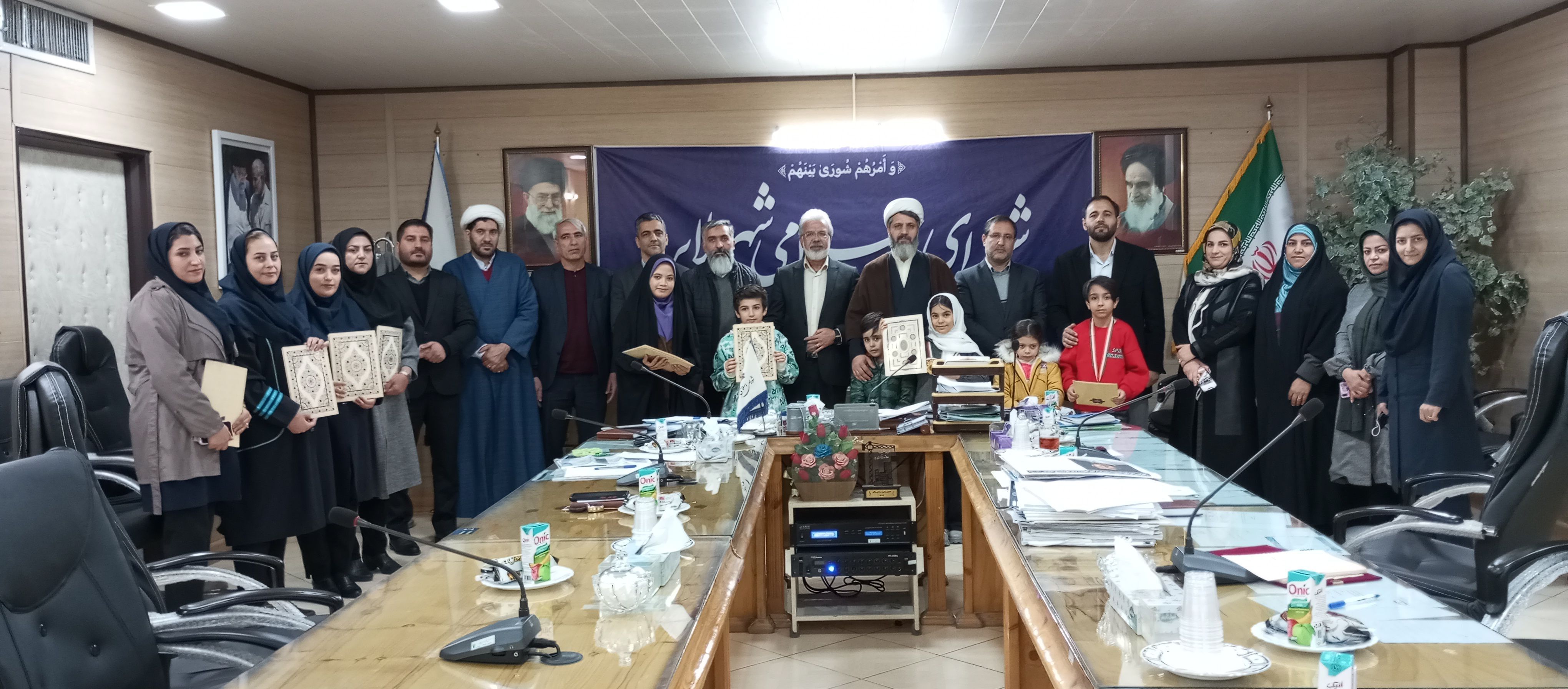 3 دانش‌آموز نخبه ملایری راهی مسابقات جهانی چرتکه هندوستان شدند