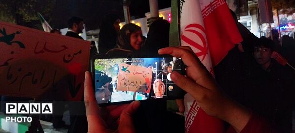 عطر ولادت در کوچه‌های همبستگی