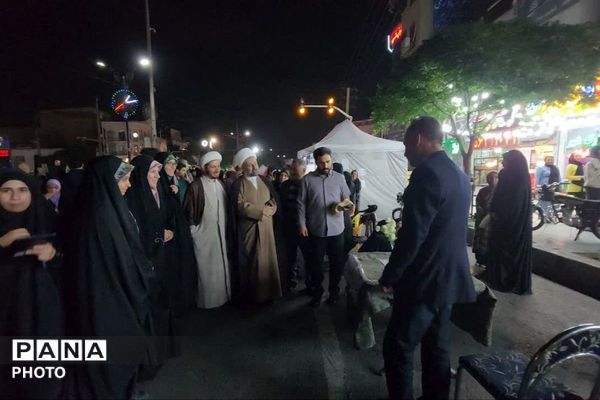 مردم شهرستان رباط‌کریم همچنان در میدان دفاع ملی