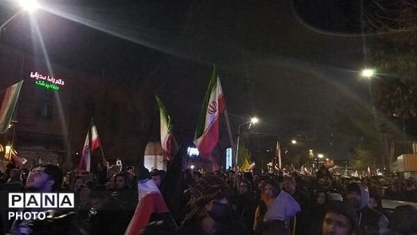 قاب هایی از حضورـ۳