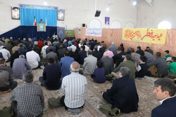 نماز عید سعید فطر در مصلی محمدشهر کرج