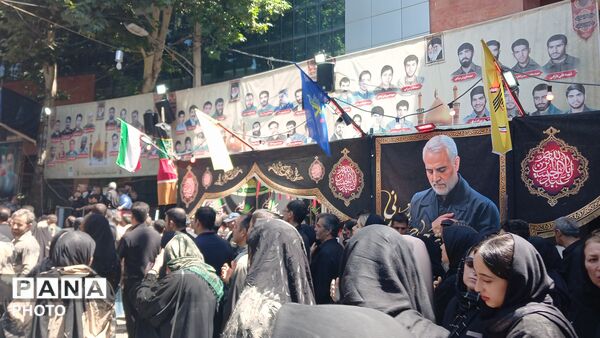 خرم‌ آباد، غرق در خاکِ مِهرِ حسین (ع)