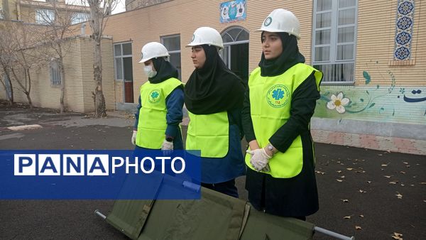 آمادگی مدارس آذربایجان‌شرقی برای برگزاری مانور زلزله 