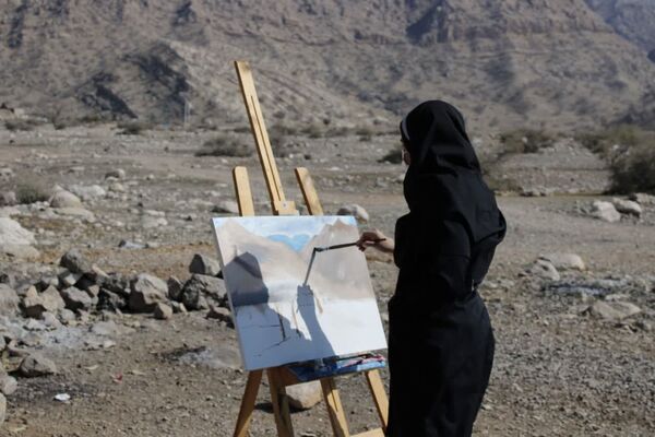 کارگاه آموزشی طراحی و نقاشی هنرستان فاطمه زهرا (س) در شهرستان گچساران