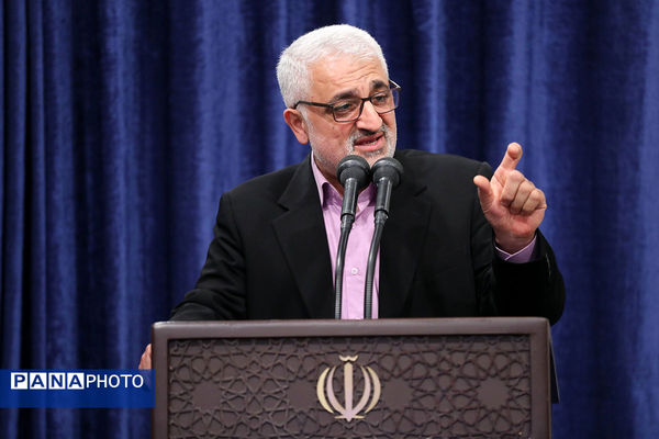 دیدار مسئولان و کارگزاران حج با رهبر انقلاب اسلامی