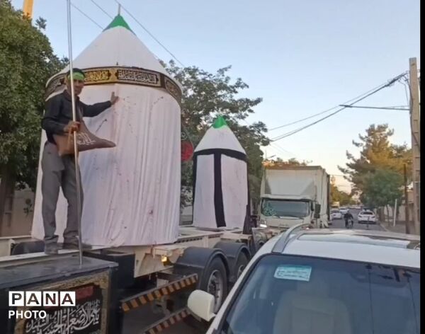 کاروان خودرویی خیمه گاه آل عبا در عزای سیدالشهدا(ع)