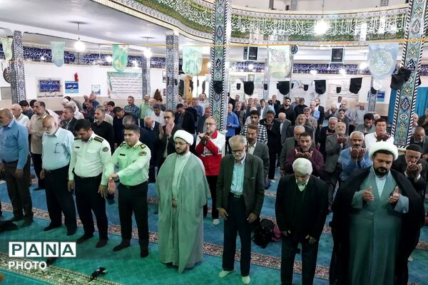 میعادگاه اقتدار و ایمان؛ طنین یاد شهدای والامقام در مصلی فیروزکوه