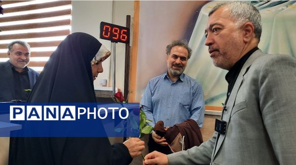 بازدید مدیر کل استان خراسان رضوی  از ستاد اسکان فرهنگیان ثامن 2