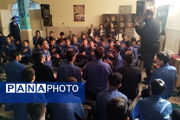 اولین یادواره شهدای سمپاد در جنگ ۱۲ روزه با محوریت «طرح لاله‌های روشن» در ناحیه دو شهرری 