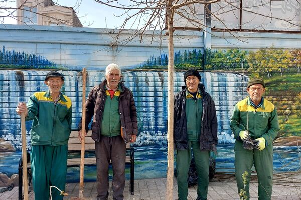برگزاری جشن احسان و نیکوکاری در دبستان حکیم نظامی کهریزک 