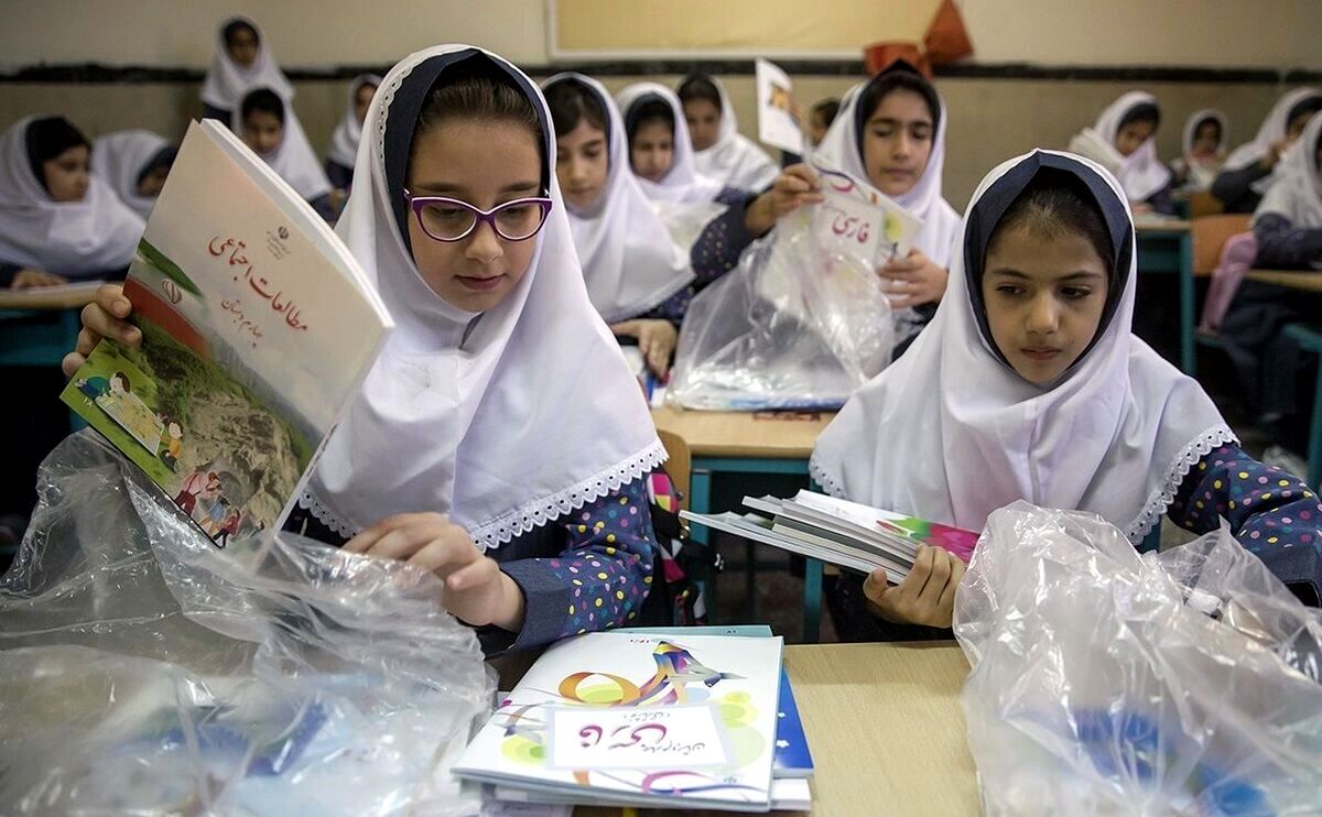 مِهر با قبض‌های پنهان؛ مدرسه چقدر برای خانواده‌ها هزینه دارد؟