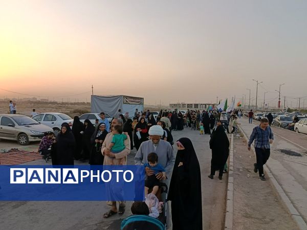 جلوه هایی از پیاده‌روی «امت احمد» در مسیر جمکران