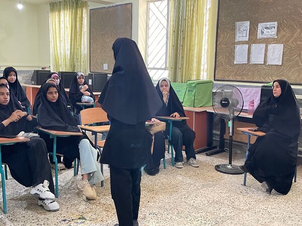آموزش عکاسی فصل رویش انجمن اسلامی