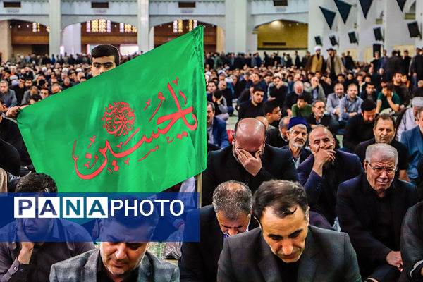 بزرگداشت شهدای خدمت در مصلای اعظم امام خمینی(ره) تبریز 