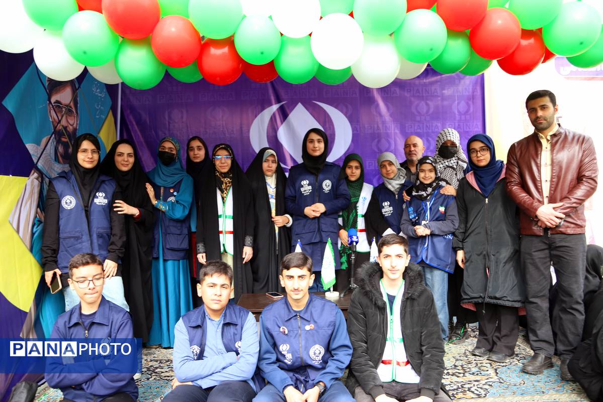 راهپیمایی باشکوه ۲۲ بهمن در قاب تصویر