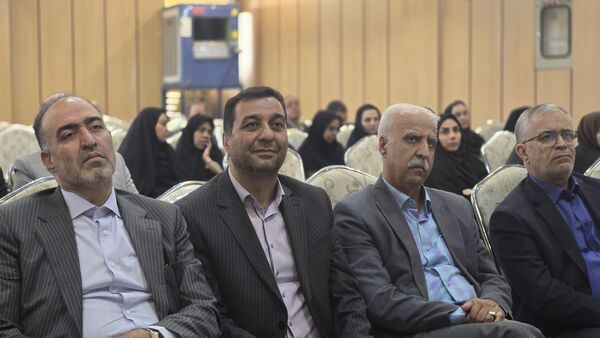  مراسم کلنگ‌زنی همزمان دو پروژه آموزشی در ناحیه چهار اصفهان