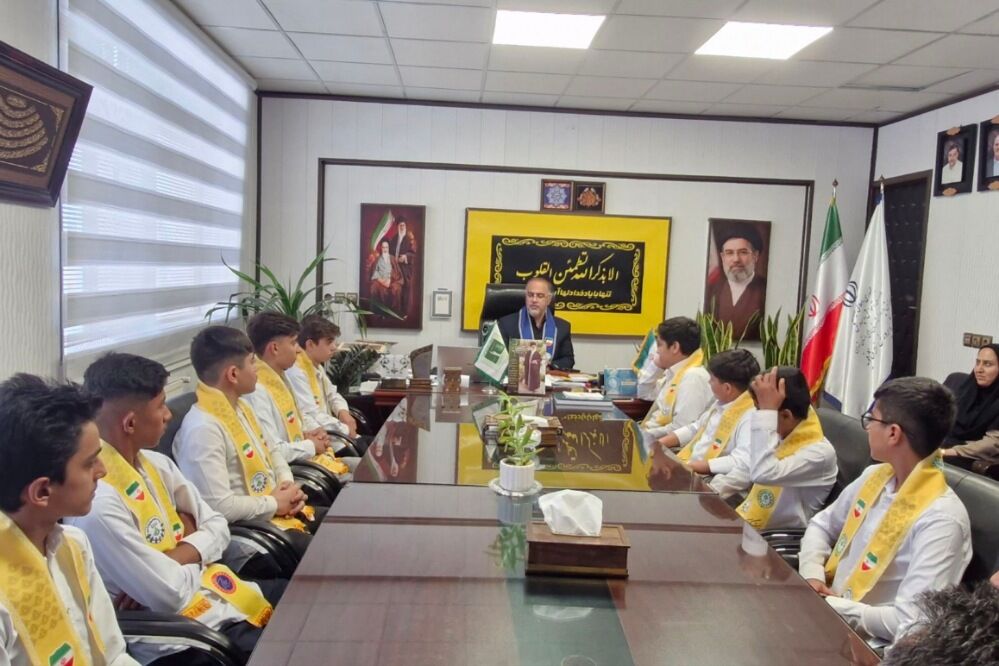تجلیل از پیشتازان فعال؛ تجلی روح مشارکت در سالروز تأسیس سازمان دانش آموزی 