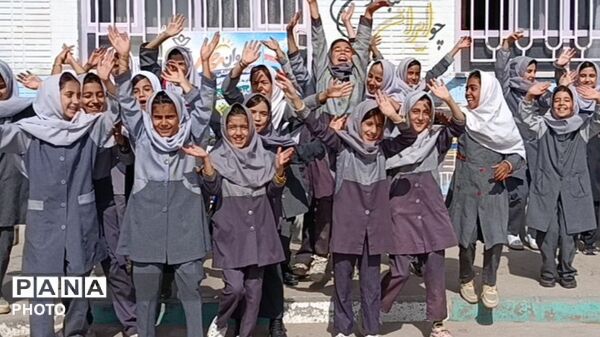نبض مدارس و محله با «کاروان مهر» کانون عترت خواف 