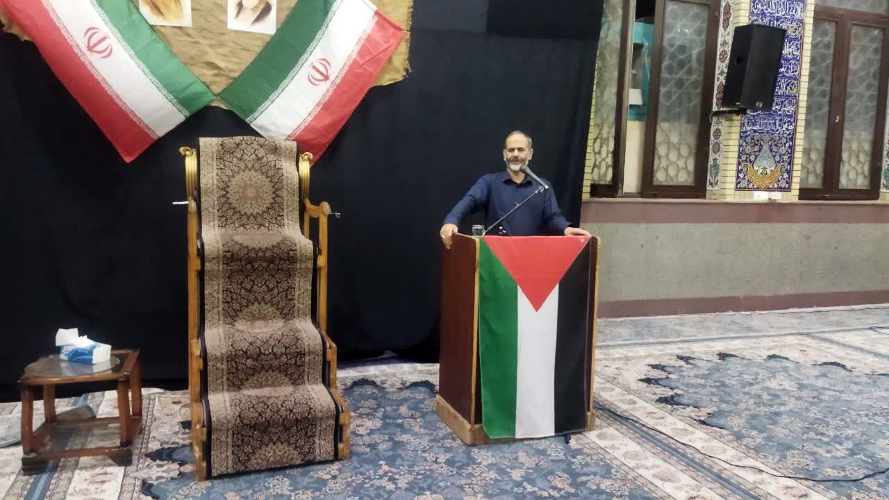 انقلاب اسلامی نتیجه ایمان، وحدت مردم و رهبری امام خمینی(ره) است