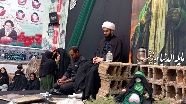 سومین شب عزاداری سیدالشهدا (ع) در فرح‌آباد کاشمر